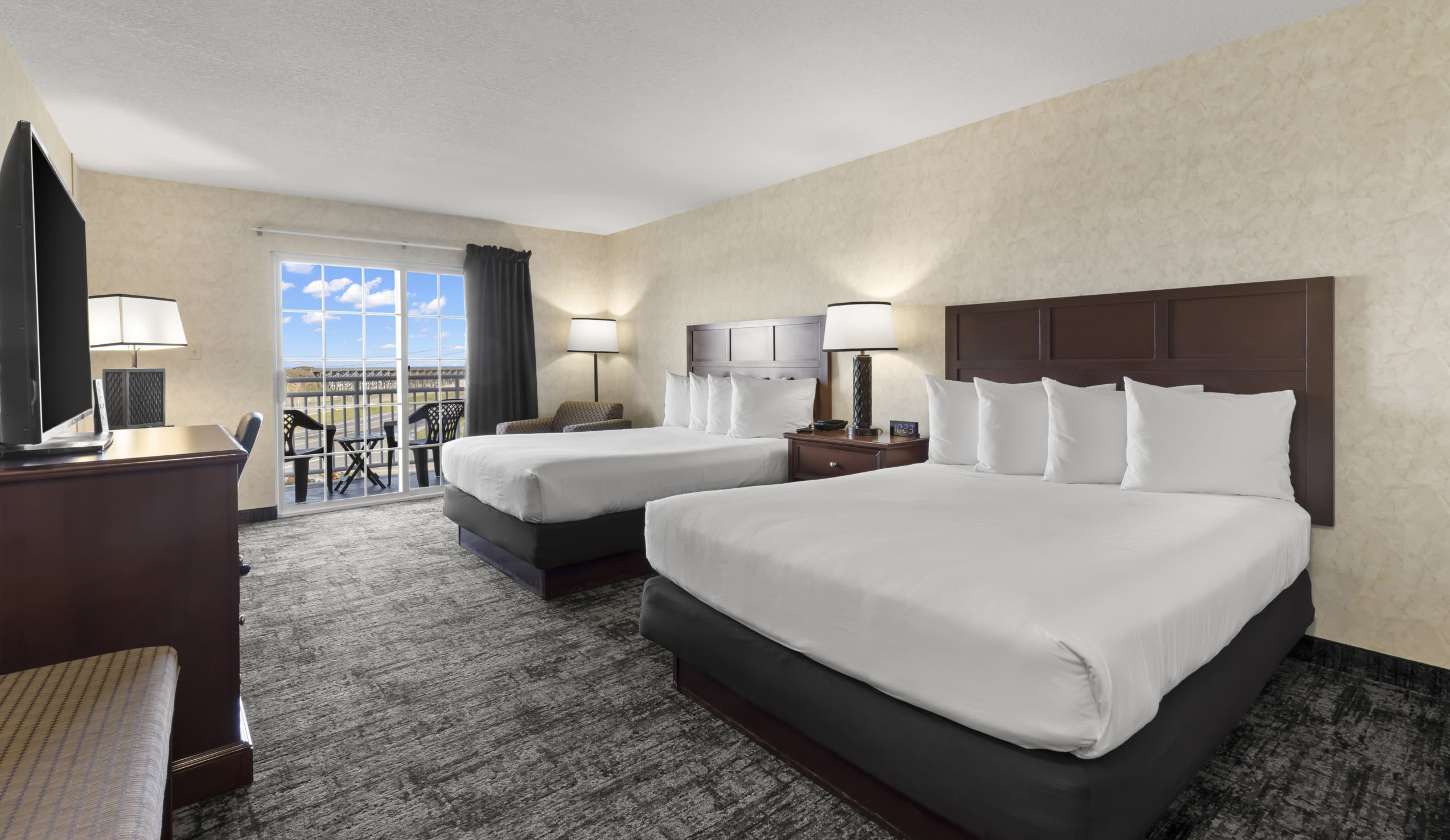 Double queen room facing with view of Trestle Bridge
